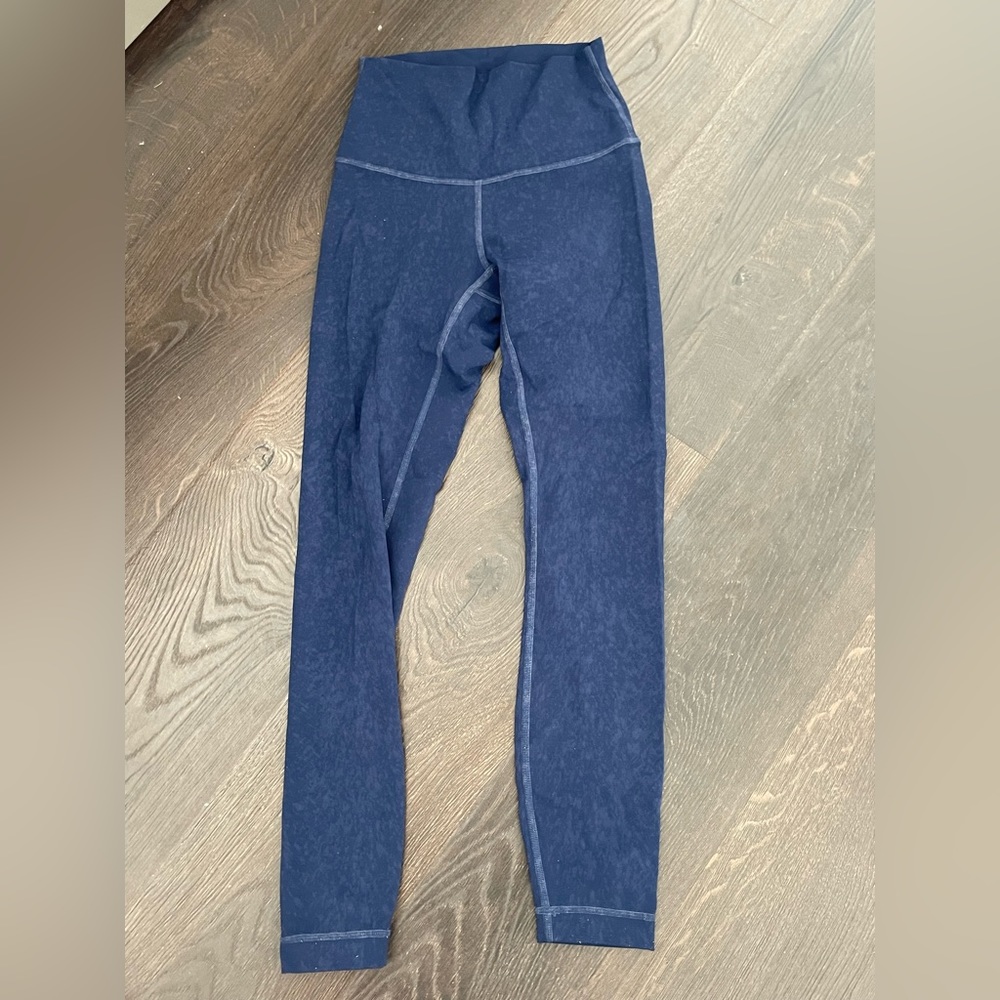 navy blue lululemon leggings